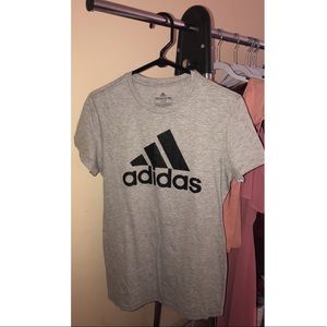 Adidas tee